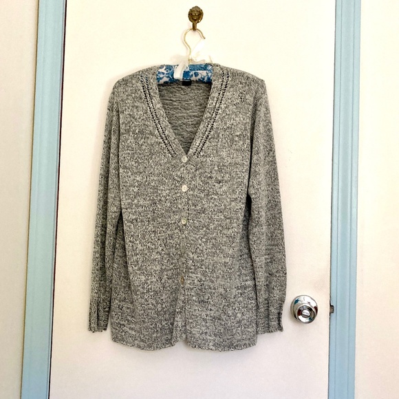Sigrid Collection medium cardigan sweater - Picture 1 of 3